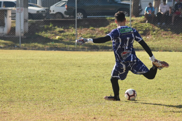 Jogos deste domingo (26/10), no Campo do Rosolém, definem semifinalistas da terceira divisão do amador de Hortolândia