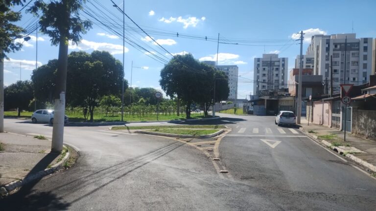 Via de acesso ao Jd. Interlagos passa a ter novo sentido de trânsito, a partir desta quinta-feira (20/11)