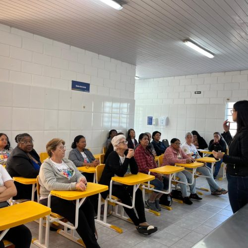 Cadastrados nos CCMI’s do Jd. Amanda e Remanso participam de oficina na Cozinha Escola Comunitária