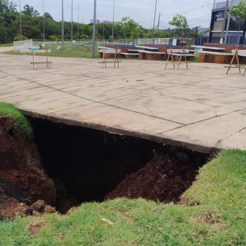 Prefeitura de Hortolândia constata vício de construção e aciona empresa para manutenção no Pq. Lago da Fé